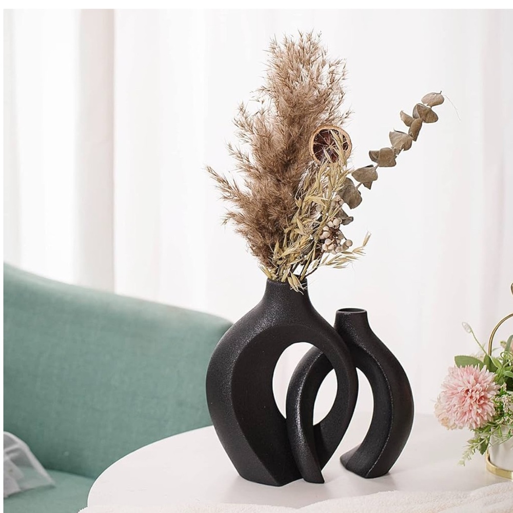Sculptural Black Vase with Dried Floral Accents